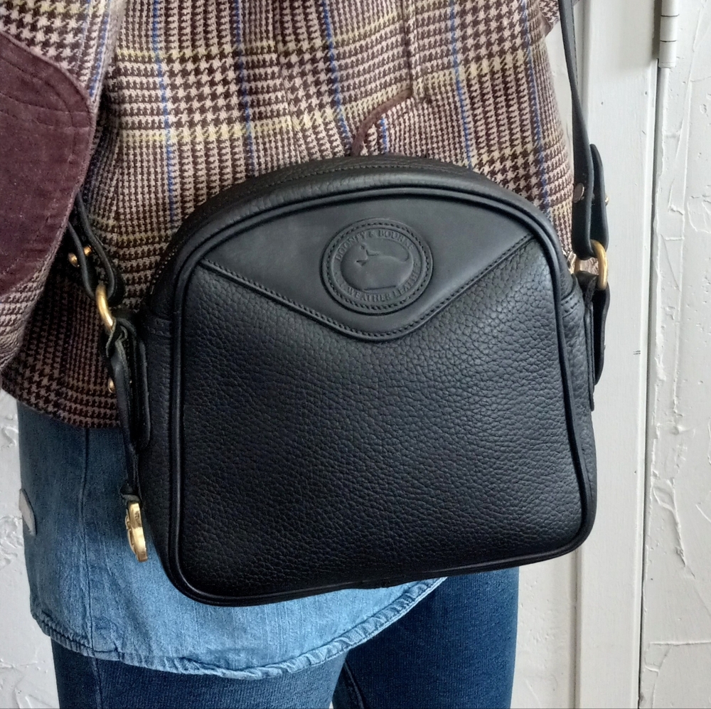 Dooney & Bourke AWL,  Camera Crossbody bag - Picture 9 of 15